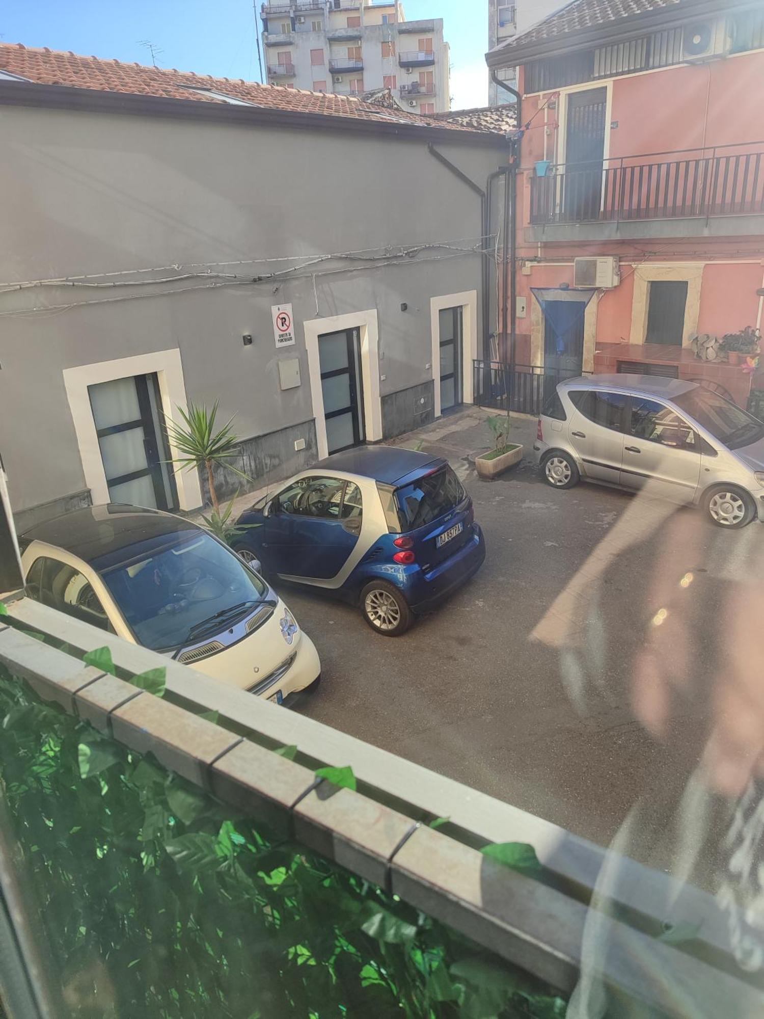 Le Case Del Cortile Катания Екстериор снимка
